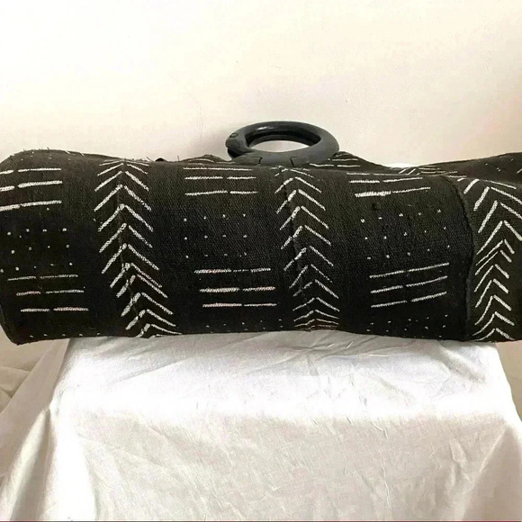 Handcrafted mud cloth leather satchel handbag - Picture 5 of 11